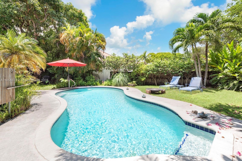 Pending $1,199,977 • Co-Listing Agent