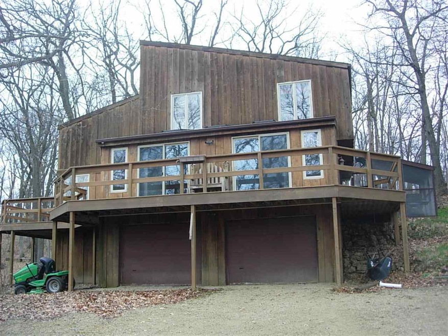 W1882 State Road 92, Brooklyn, WI 53521 - photo 1