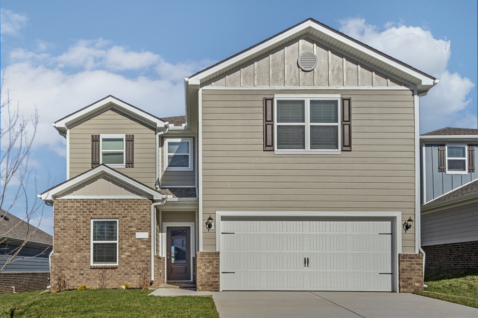 118 Harvest Cir, Dickson, TN 37055 - photo 1