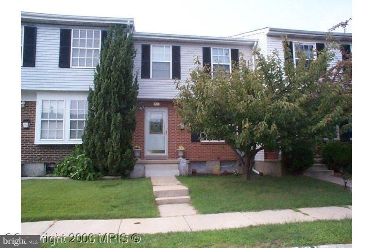 636 Burlington Ct, Edgewood, MD 21040 - photo 1