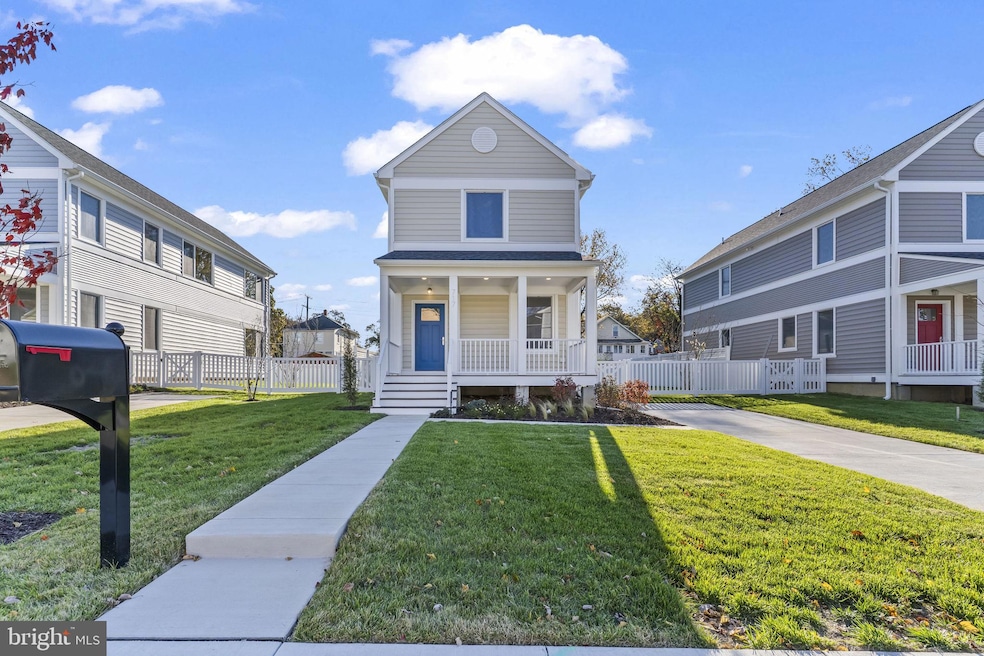 For Sale $440,000 • Co-Listing Agent