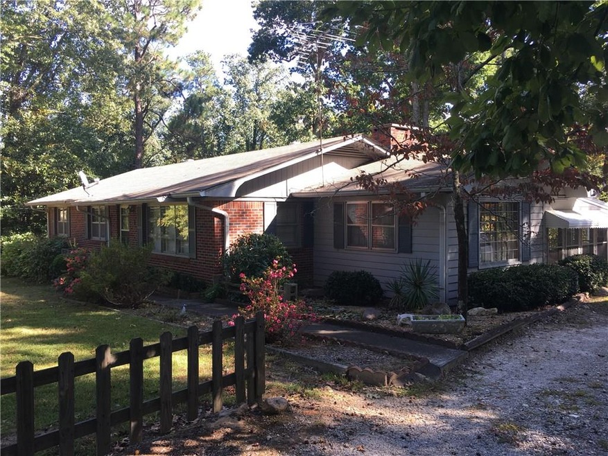 105 Reid Cir, Bremen, GA 30110 - photo 1