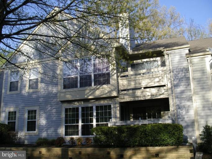 2225 Lovedale Ln unit H, Reston, VA 20191 - photo 1