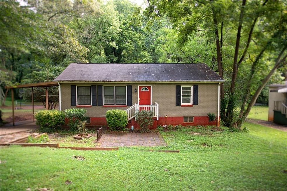 Affordable, Manageable, Charming and UPDATED!  Tru