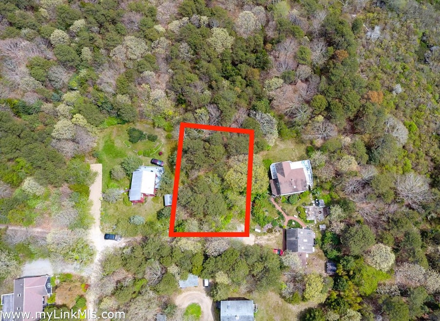 0 Heather Ln unit 11 43465, Oak Bluffs, MA 02568 - photo 1