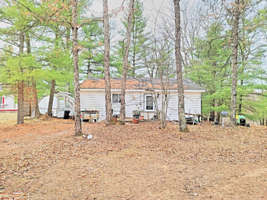 8527  8523 S Bradby Blvd, Baldwin, MI 49304 - photo 1