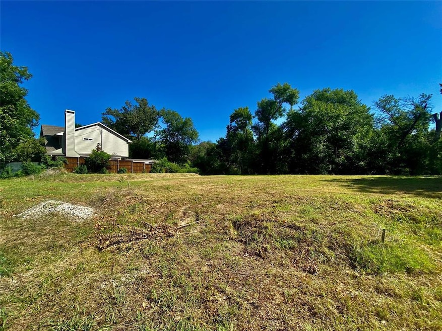 3810 Frontier Ln, Dallas, TX 75214 - photo 1