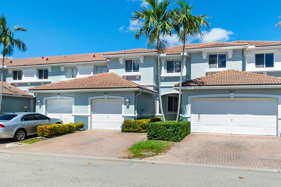 2015 Oakhurst Way, Riviera Beach, FL 33404 - photo 1