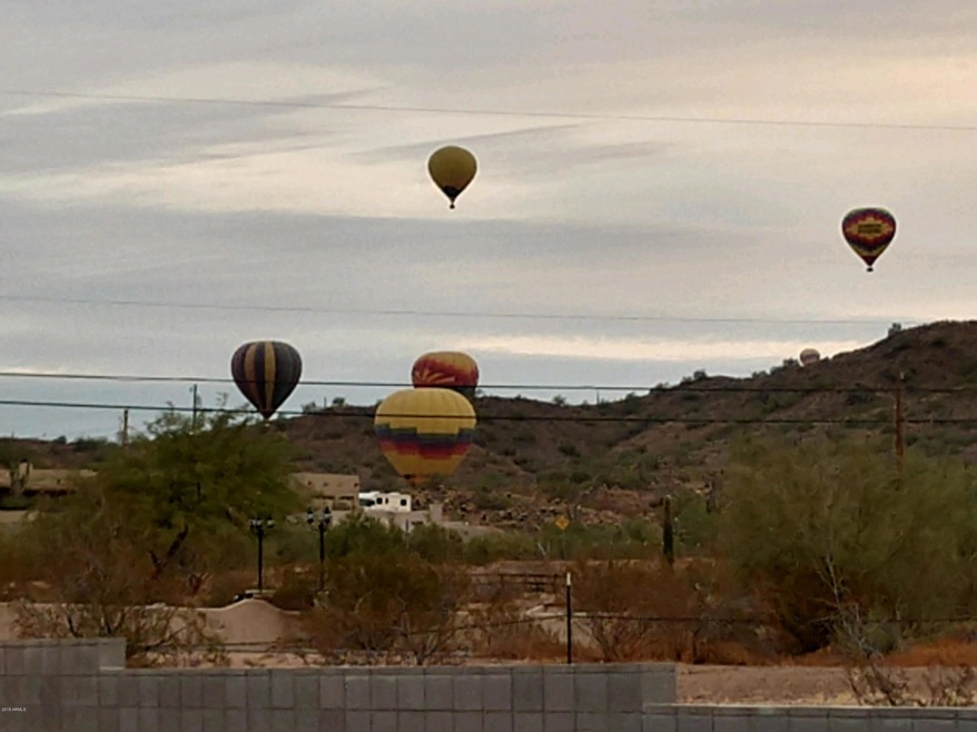 balloons