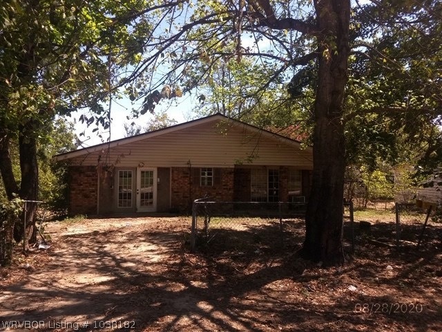 474246 State Highway 101, Muldrow, OK 74948 - photo 1