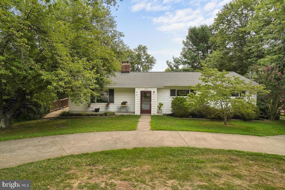 2229 Green Valley Rd, Clarksburg, MD 20871 - photo 1