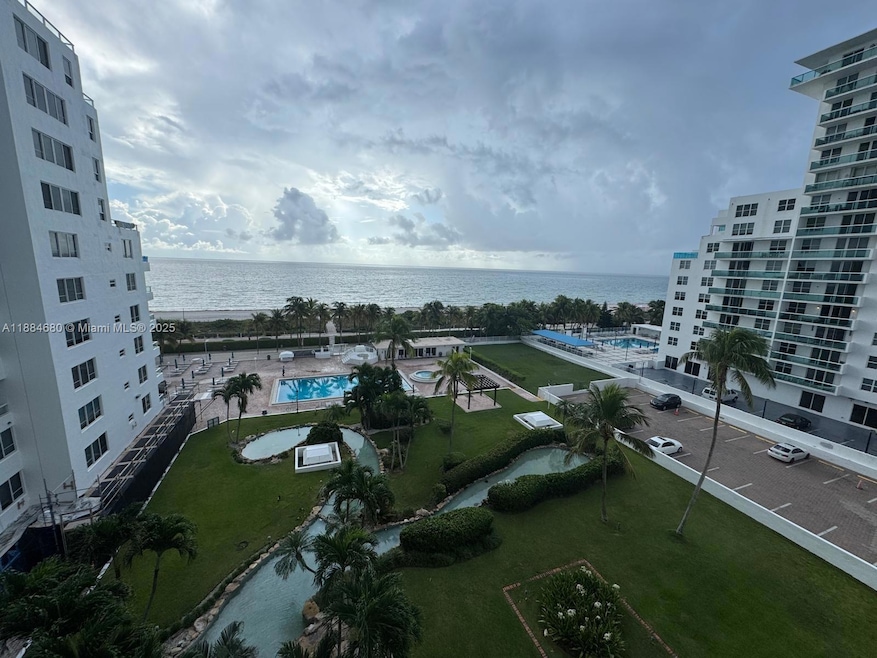 Carriage Club North unit 714, Miami Beach, FL 33140 - photo 1