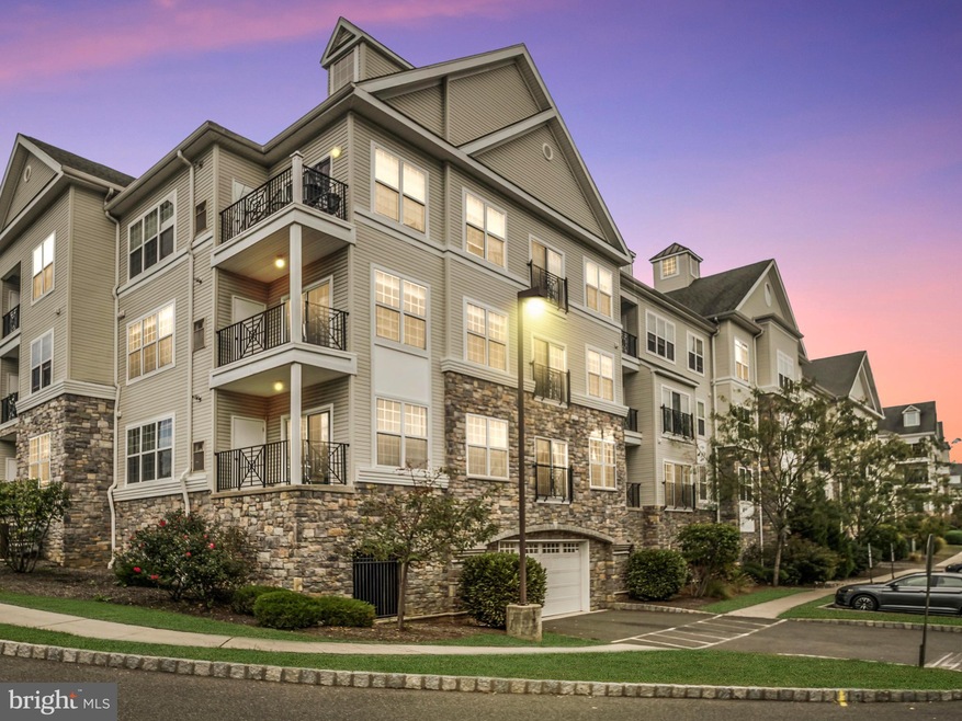 2204 Lydia Hollow Dr unit B5, Glen Mills, PA 19342 - photo 1