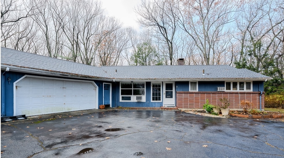 3 Oakridge Rd, Holden, MA 01520 - photo 1