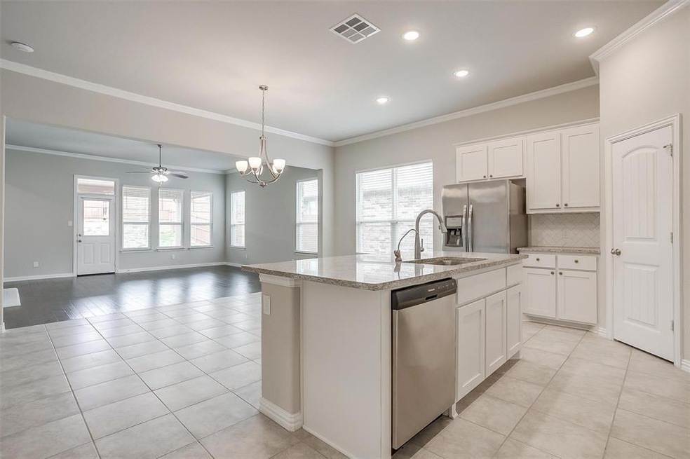 1537 Stanchion Way, Weatherford, TX 76087 - photo 1