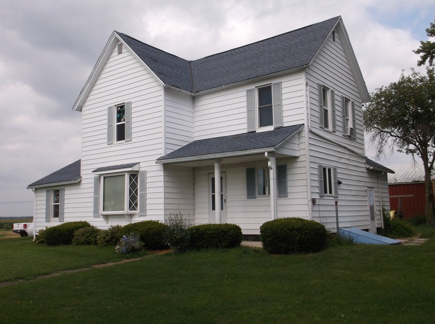 23918 2650 East St, Princeton, IL 61356 - photo 1