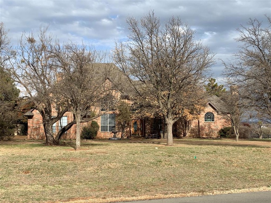 8449 Horseshoe Cir, Abilene, TX 79602 - photo 1