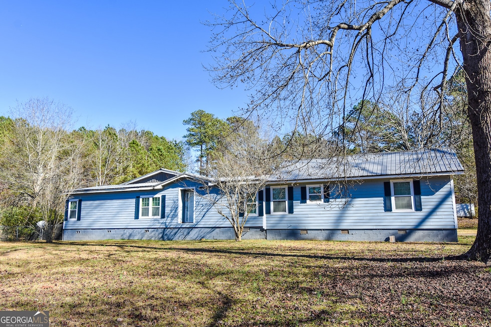 1256 Vaughn Rd, Griffin, GA 30223 - photo 1