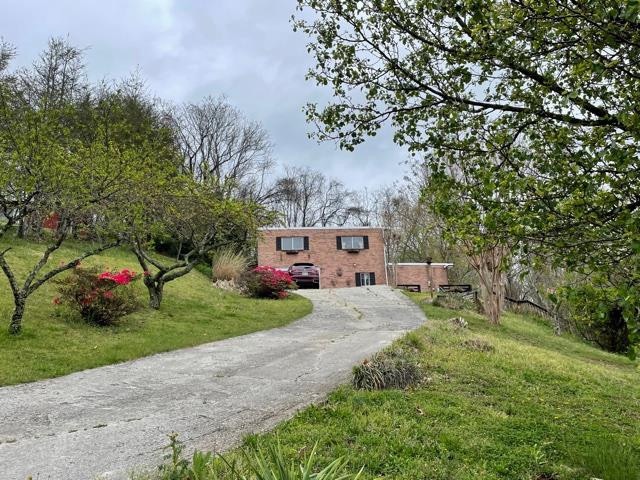 1340 Celeste Ave, Morristown, TN 37814 - photo 1