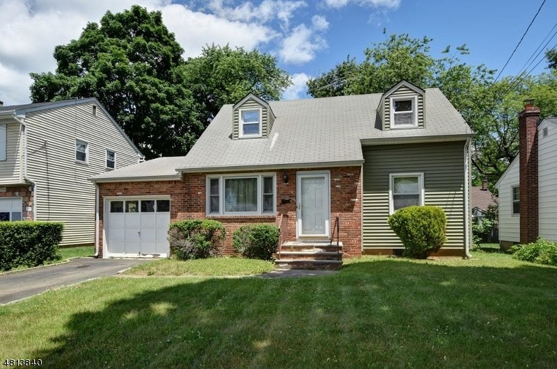 343 Hoe Ave, Scotch Plains, NJ 07076 - photo 1