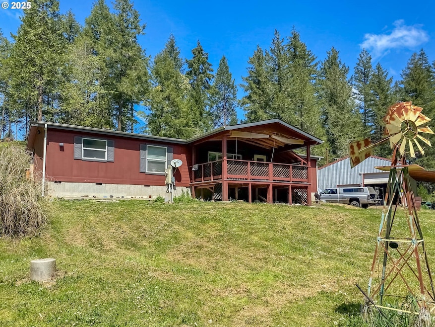 2965 Cavitt Creek Rd, Glide, OR 97443 - photo 1