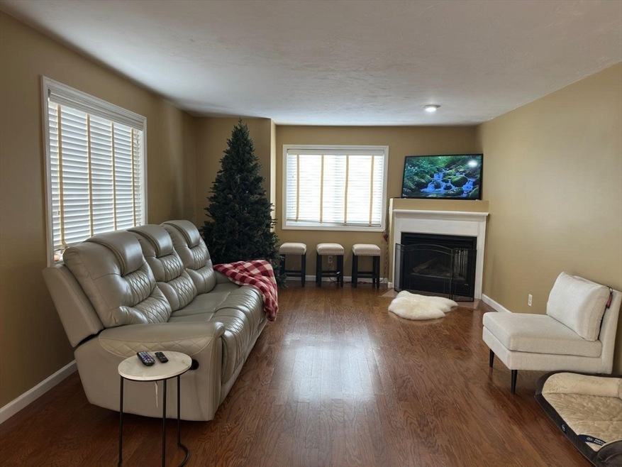 345 Captain Eames Cir unit 345, Ashland, MA 01721 - photo 1