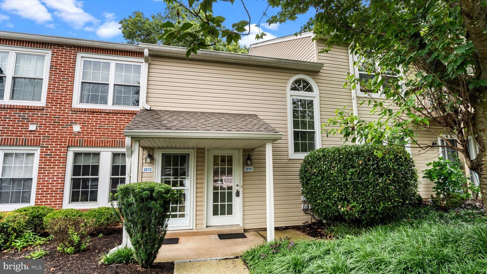 2010 Beacon Hill Dr unit 5, Southampton, PA 18966 - photo 1