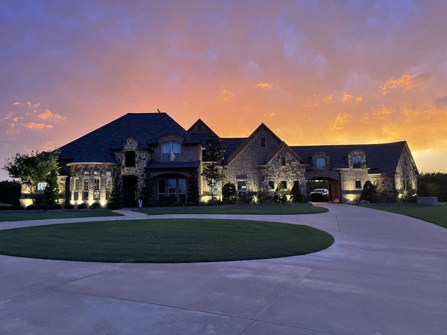 330 Thomas Len Rd, Azle, TX 76020 - photo 1