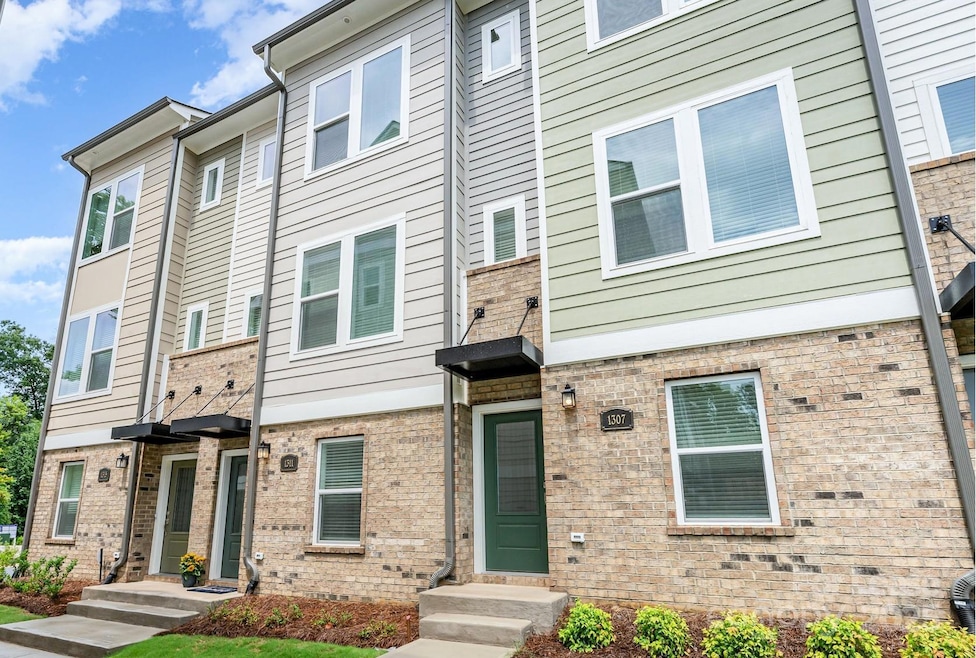 For Rent $2,495/month