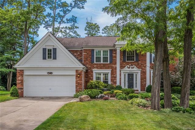 3212 Windwood Rd, West Bloomfield, MI 48324 - photo 1