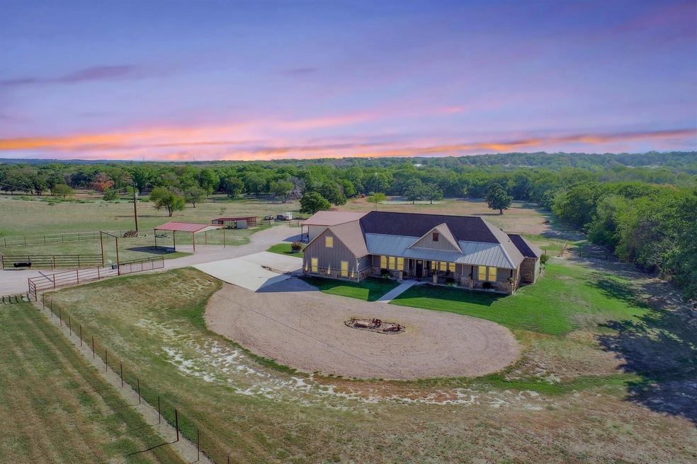 243 County Road 3679, Paradise, TX 76073 - photo 1