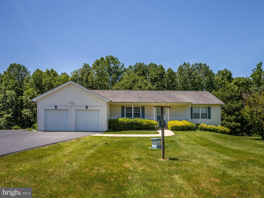 1259 Sheridan Dr, Owings, MD 20736 - photo 1