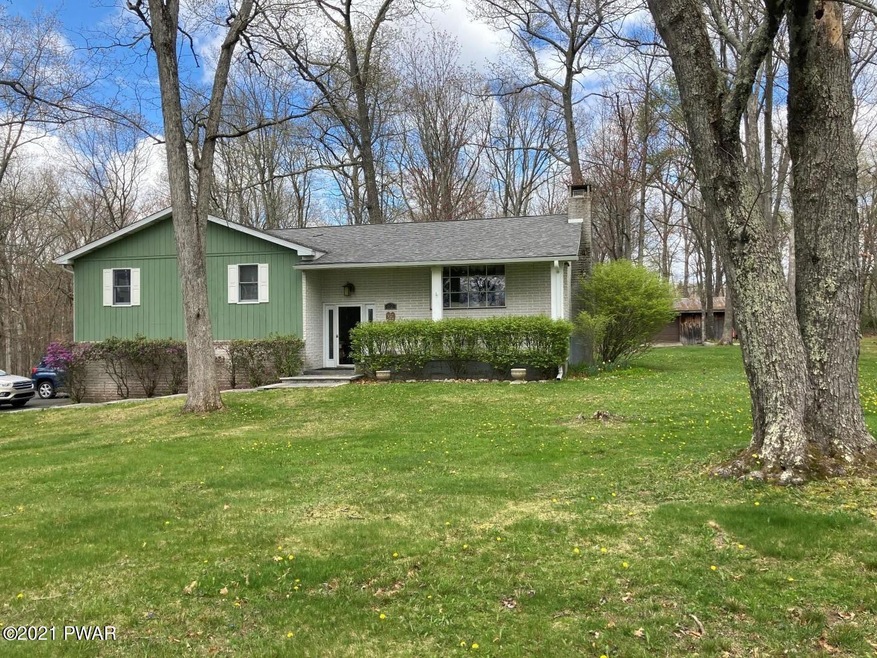 62 Highland Dr, Hawley, PA 18428 - photo 1