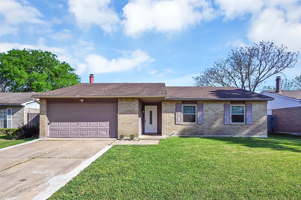 24418 Beef Canyon Dr, Hockley, TX 77447 - photo 1