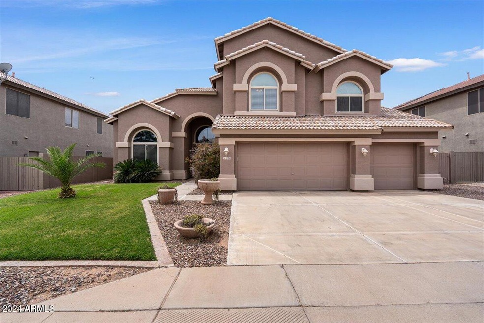 01-Front of home