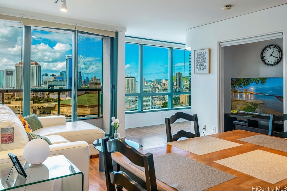 For Sale $790,000 • Co-Listing Agent