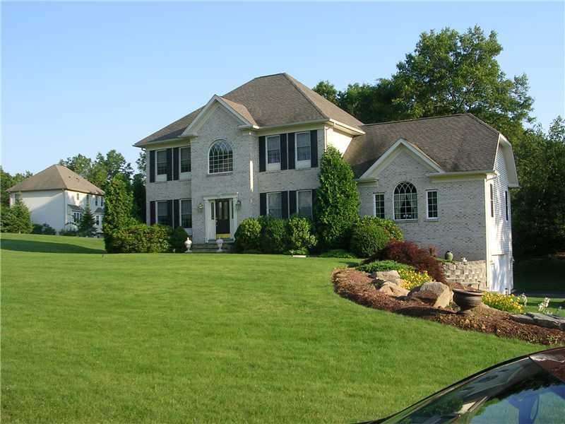 12 Hunters Knoll, Smithfield, RI 02917 - photo 1