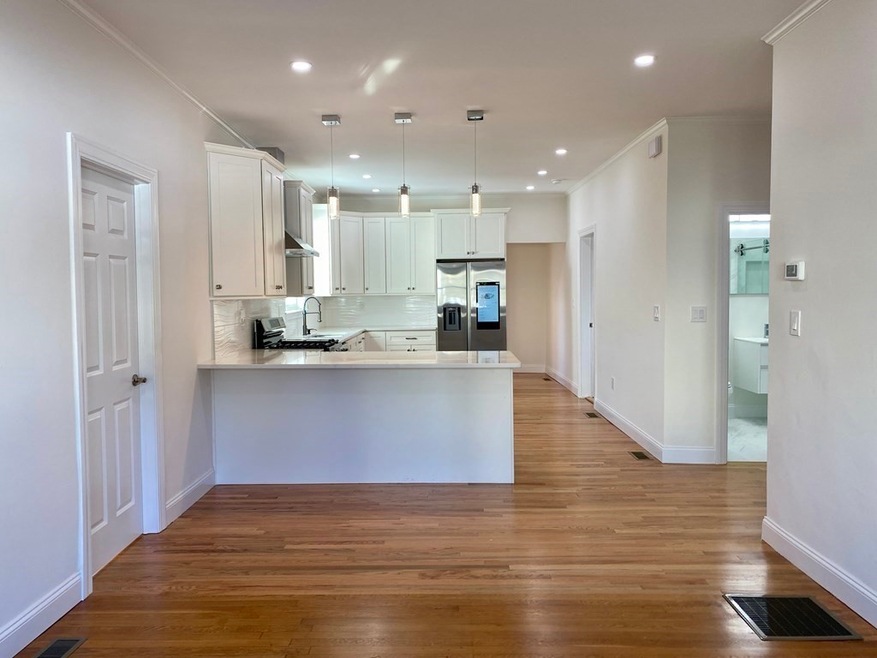 27 Monroe St unit 1, Malden, MA 02148 - photo 1