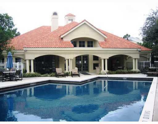 815 W Boynton Beach Blvd unit 8-105, Boynton Beach, FL 33426 - photo 1