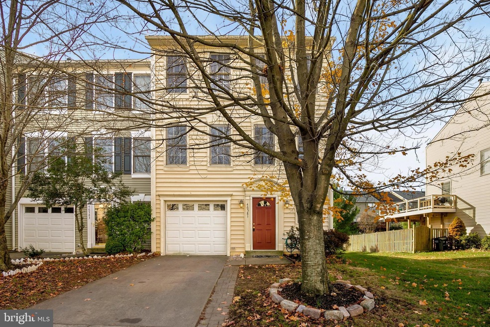 46581 Riverwood Terrace, Sterling, VA 20165 - photo 1