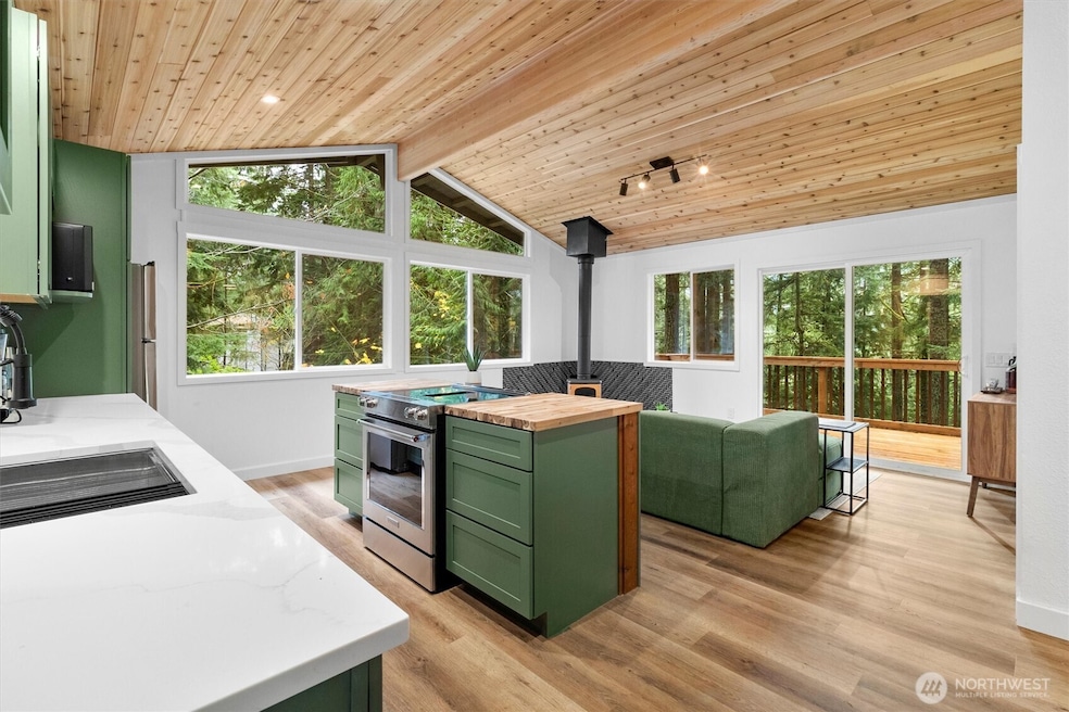 For Sale $375,000 • Co-Listing Agent