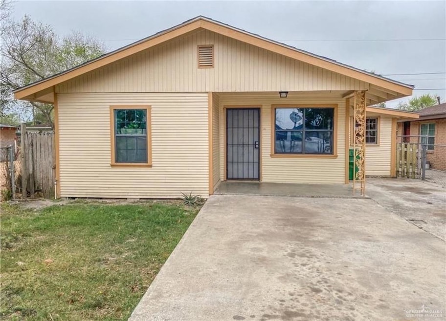522 E Villegas Ave, Pharr, TX 78577 - photo 1