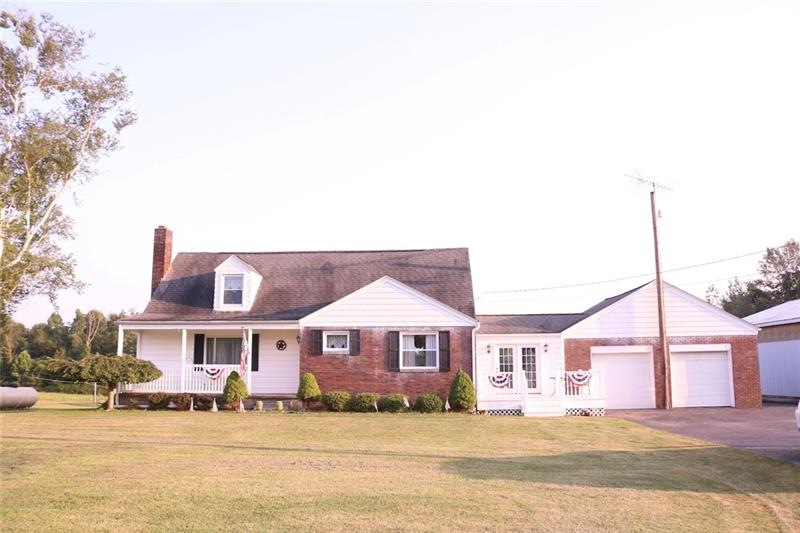 4483 US 422 Pulaski Pa 16143. 4 bed 1 1/2 bath bri