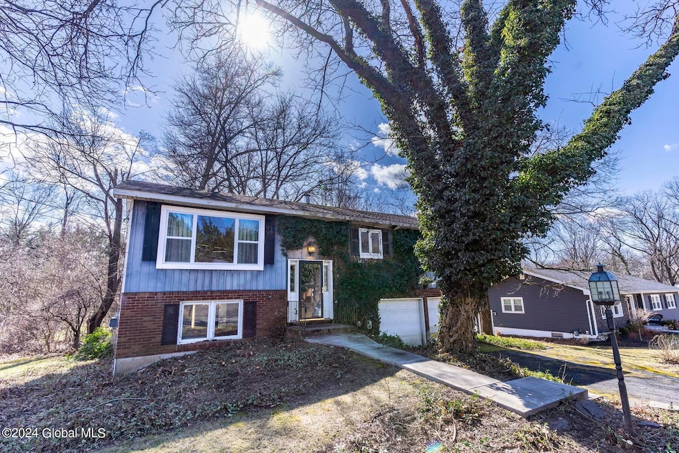 Sold $284,500 • Co-Listing Agent