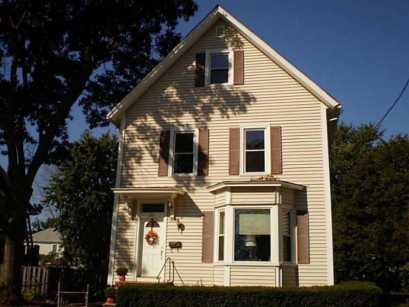 21 Manson Ave, Warwick, RI 02888 - photo 1