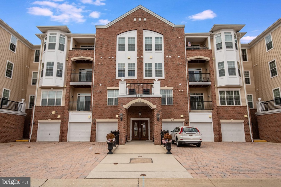 8612 Wintergreen Ct unit 301, Odenton, MD 21113 - photo 1