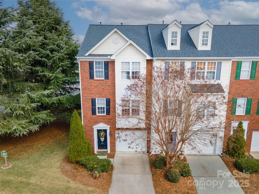 101 Rock Ridge Ln, Mount Holly, NC 28120 - photo 1