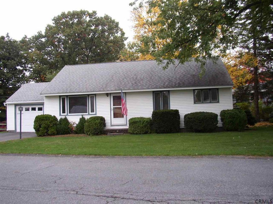 23 Holly Ln, Latham, NY 12110 - photo 1