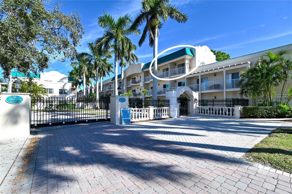 Top Floor - End Unit