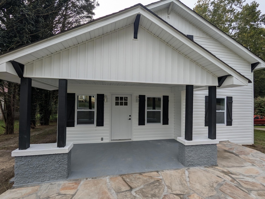 Under Contract $294,900